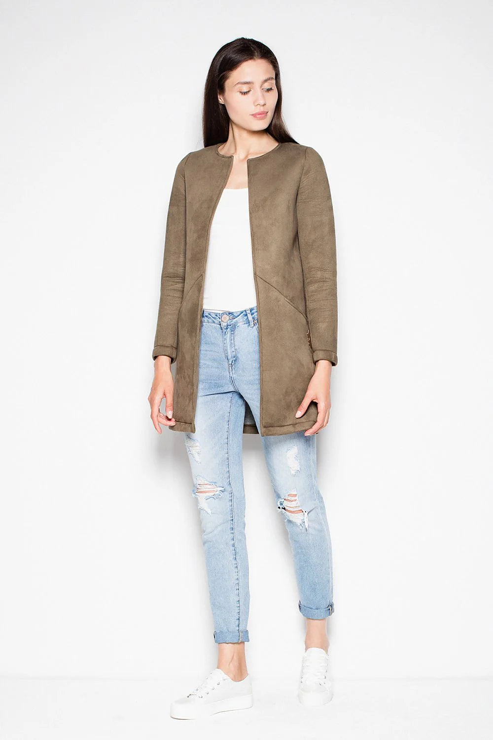 Manteau kaki suédine moderne élégant coupe droite avec poches pour femmes style automne hiver sophistiqué