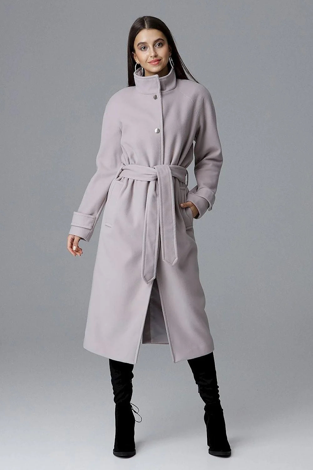 Manteau long laine élégant gris clair ceinturé style chic idéal hiver femmes modernes