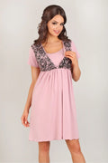 Nuisette en coton dentelle florale romantique rose pastel, confort ample pour nuits douces femmes