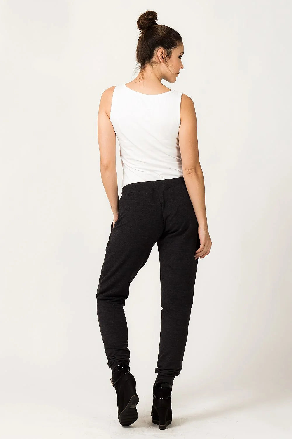 Pantalon de jogging en coton gris style décontracté confortable avec poches pour moments détente