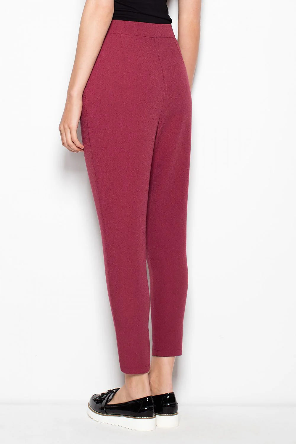 Pantalon femme beige clair décontracté en tissu léger ample fuselé taille élastique confort quotidien