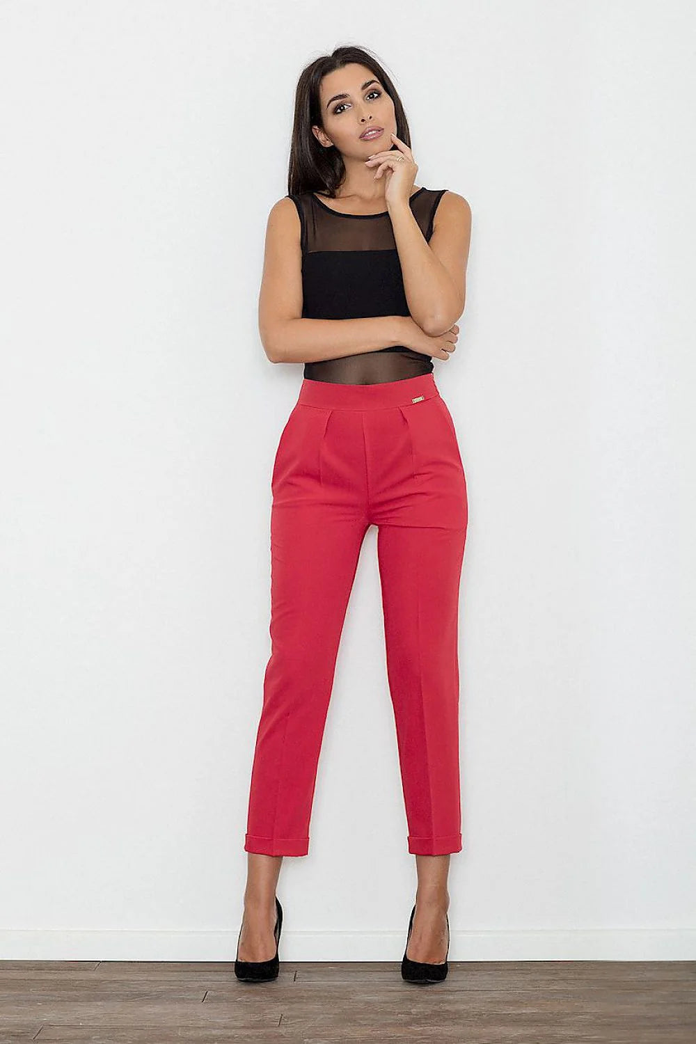 Pantalon femme en coton élégant et confortable pour bureau ou soirée mode intemporelle