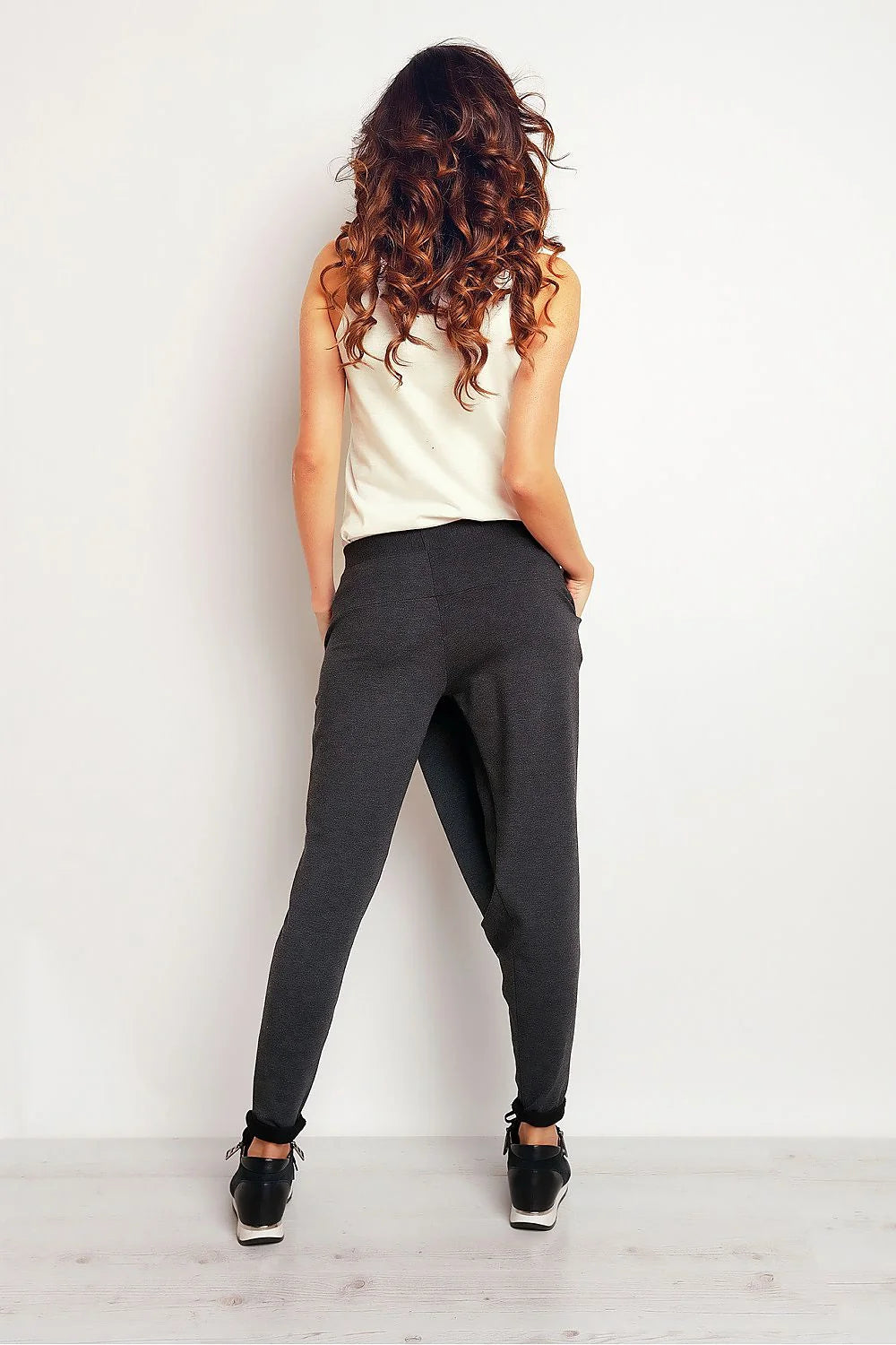 Pantalon survêtement coton décontracté ample moderne poches taille nouée look tendance femme mode casual