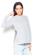 Pull décontracté en coton gris clair style casual chic avec col rond et manches longues