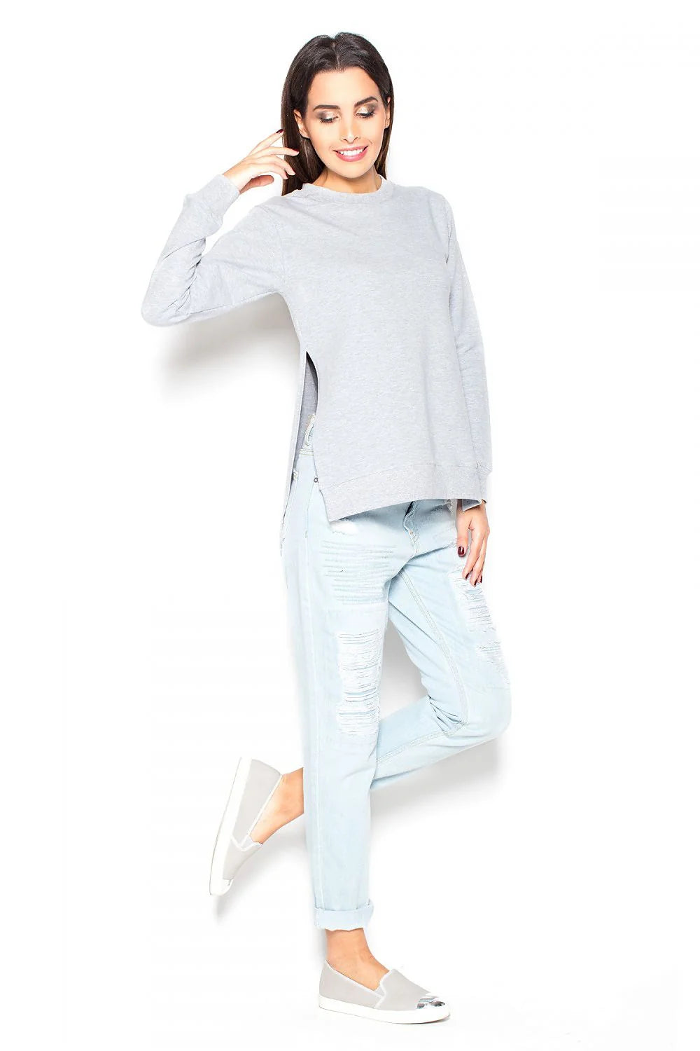 Pull décontracté en coton gris clair style casual chic avec col rond et manches longues