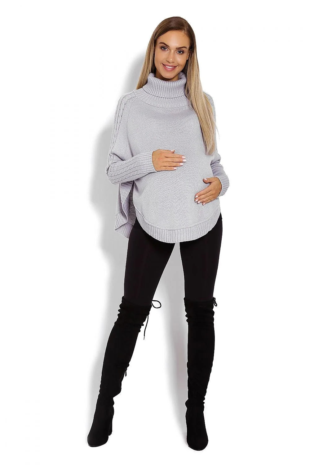 Pull-over en tricot beige confortable avec col roulé, style décontracté idéal pour l'hiver chic