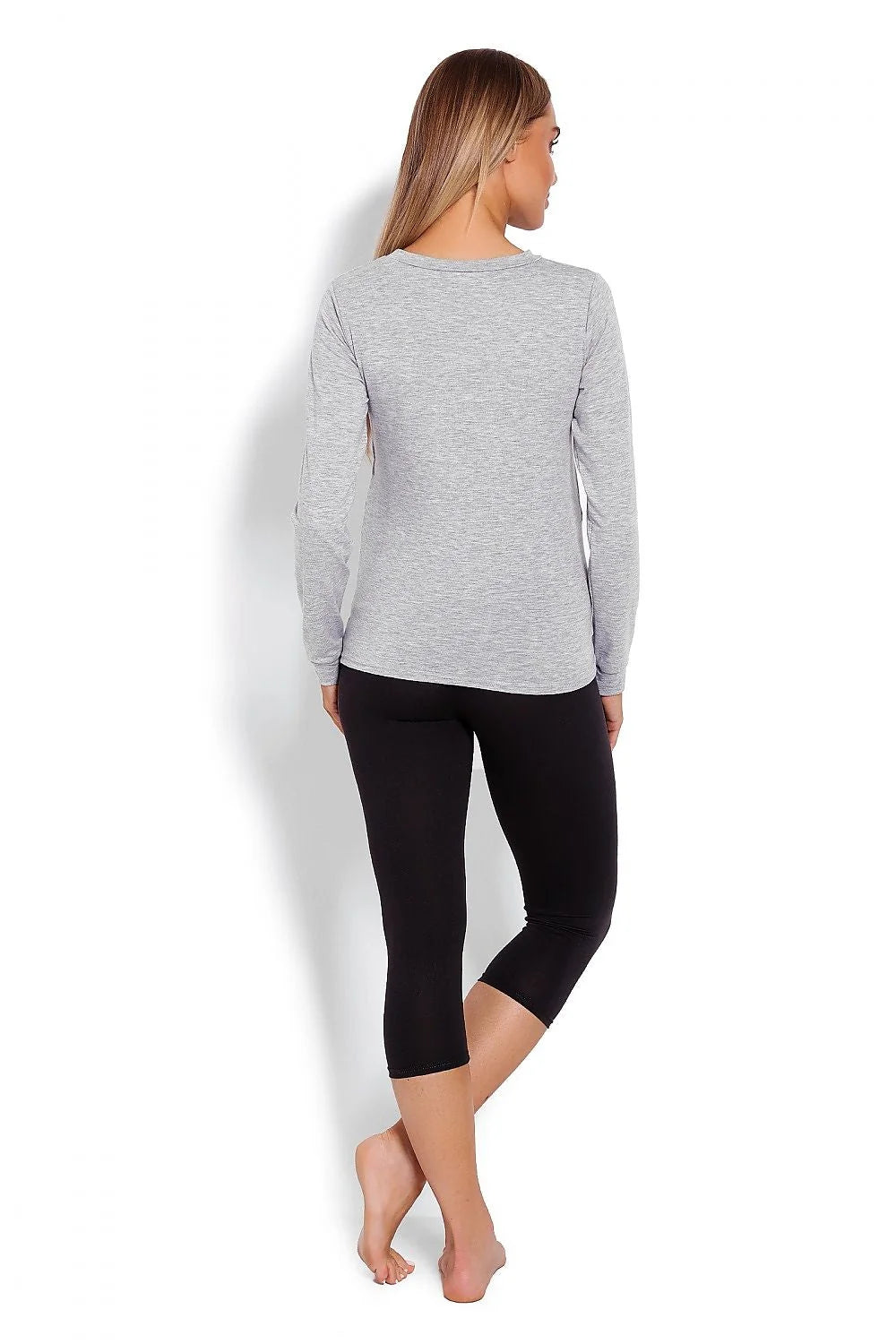 Pyjama maternité coton confort design ludique imprimé nuages manches longues pour futures mamans élégantes