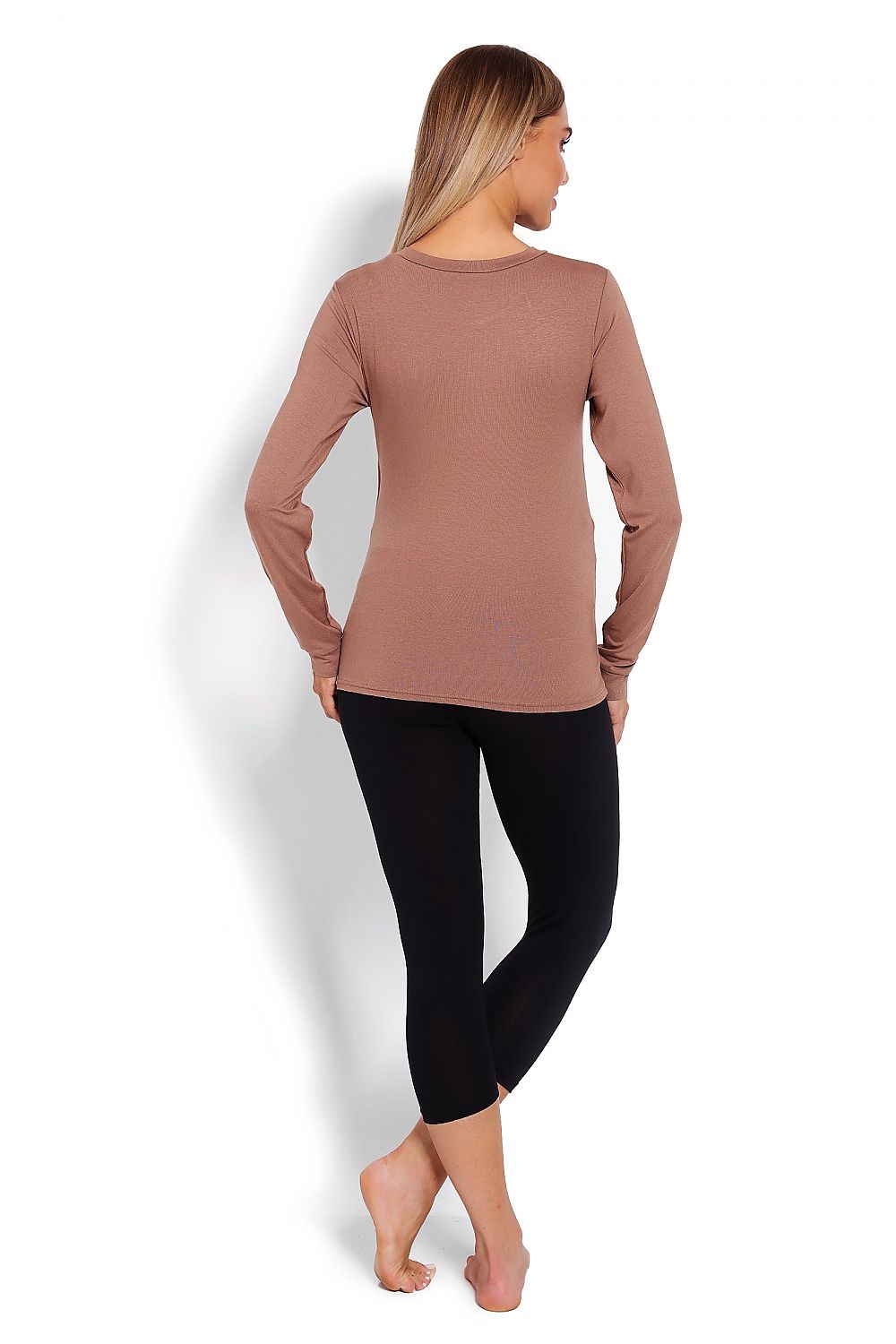 Pyjama maternité coton confort design ludique imprimé nuages manches longues pour futures mamans élégantes