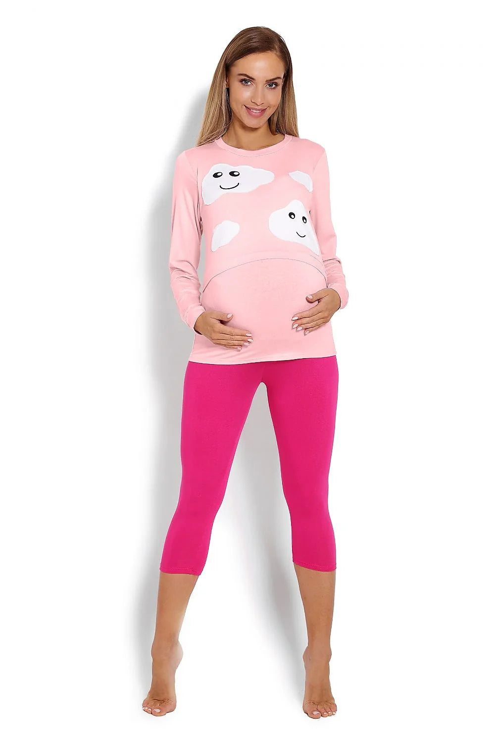 Pyjama maternité coton confort design ludique imprimé nuages manches longues pour futures mamans élégantes