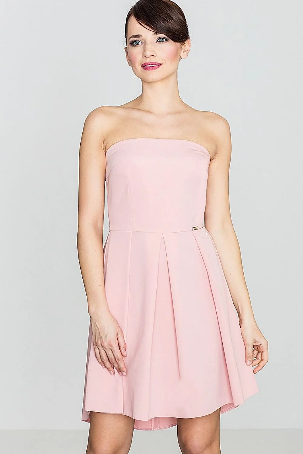 Robe bustier en polyester rose pâle, élégante et féminine pour soirées spéciales et cocktails