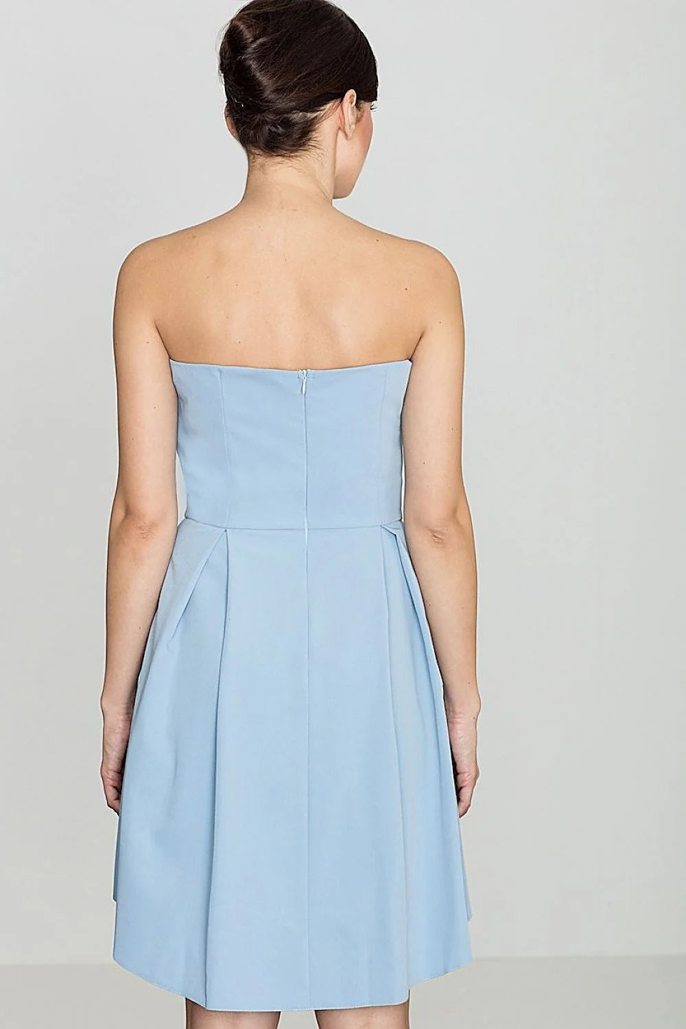 Robe bustier en polyester rose pâle, élégante et féminine pour soirées spéciales et cocktails