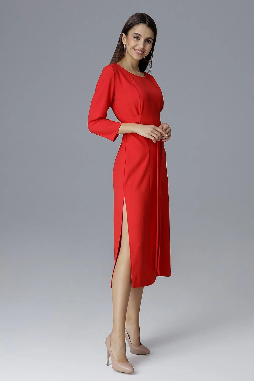 Robe cocktail coton bleu pâle élégante manches trois-quarts décontractée ajustée soirée chic silhouette raffinée