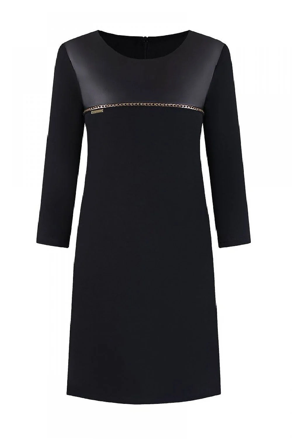 Robe cocktail noire en tissu opaque style minimaliste chic avec chaîne dorée manches longues