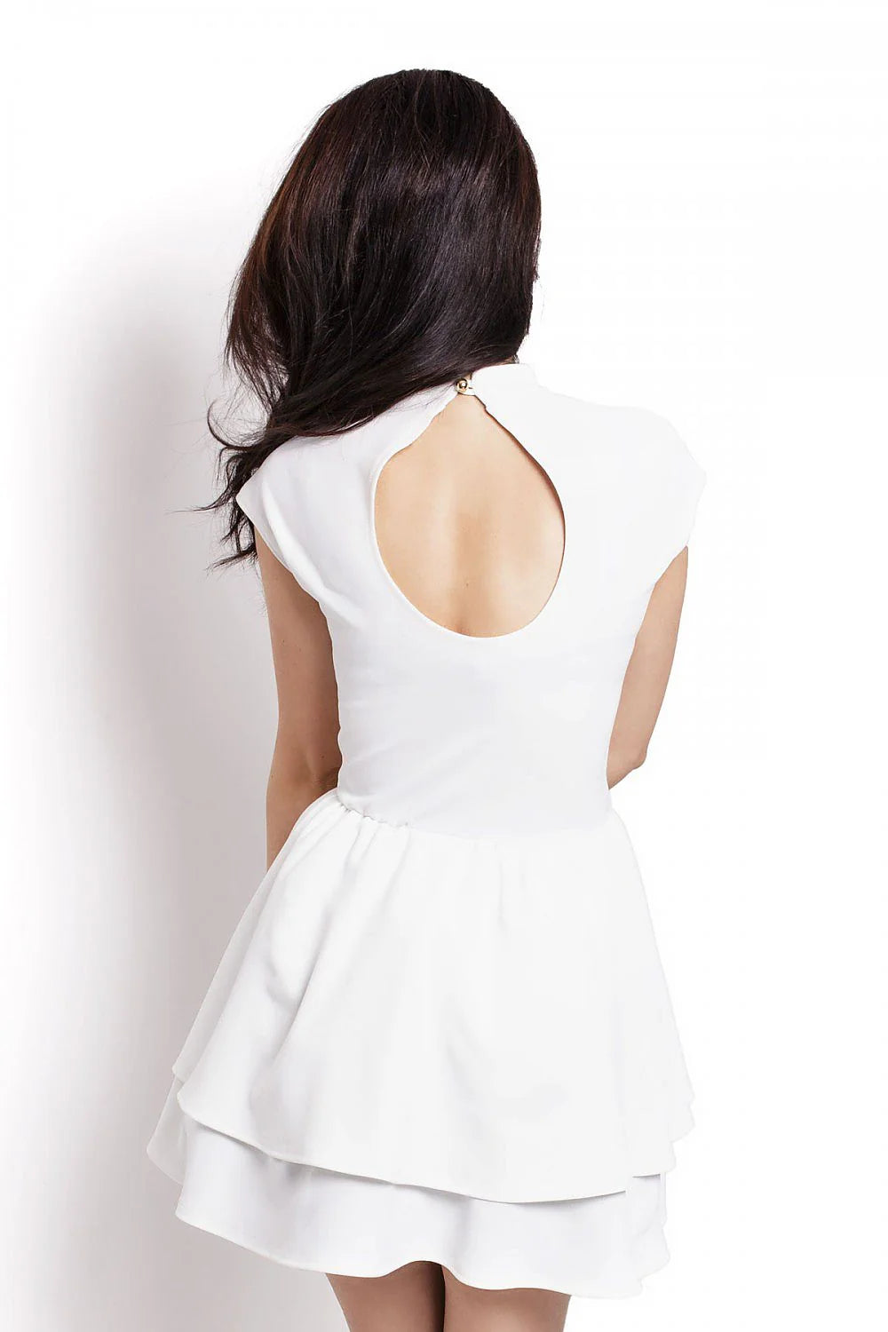Robe cocktail polyester blanche chic élégante manches courtes soirée style féminin occasions spéciales