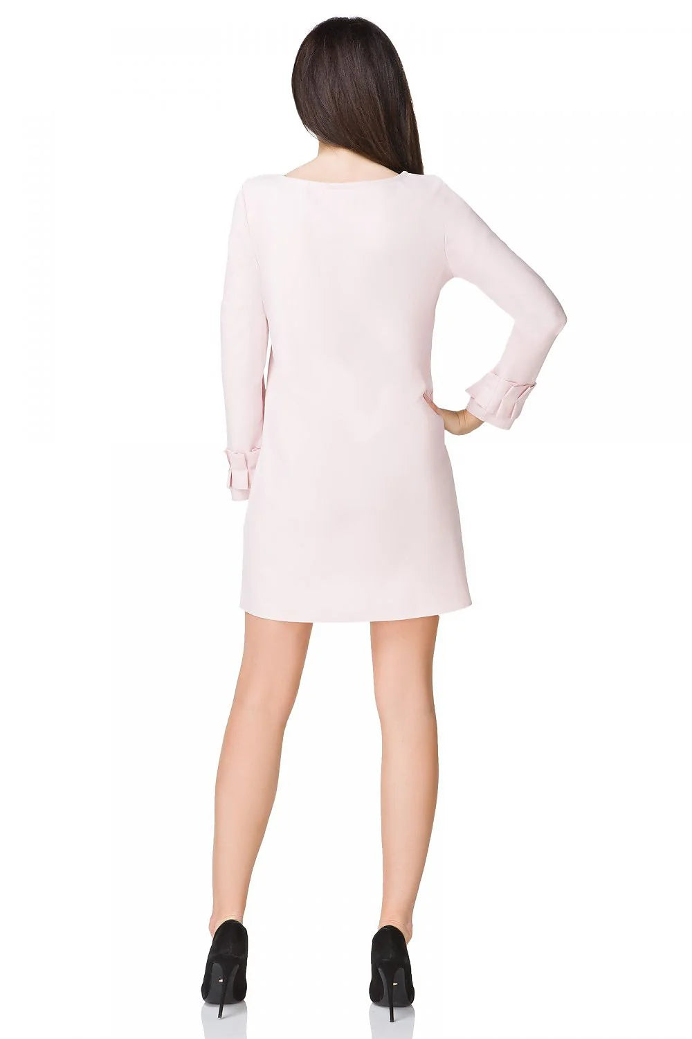 Robe cocktail satin élégante et raffinée silhouette flatteuse soirées mariages événements spéciaux femmes modernes