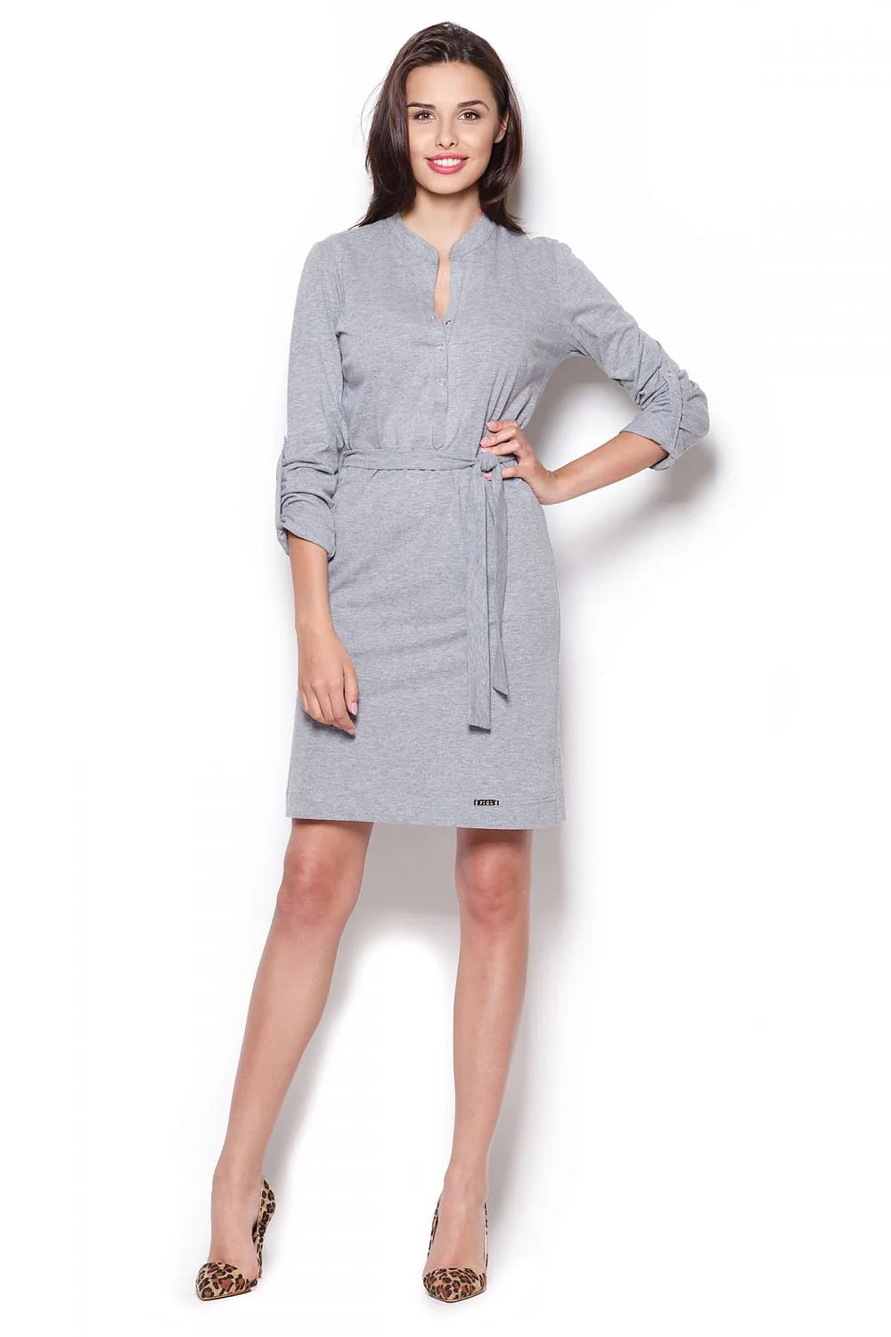 Robe confortable en coton gris style décontracté avec ceinture et manches longues pour femmes élégantes