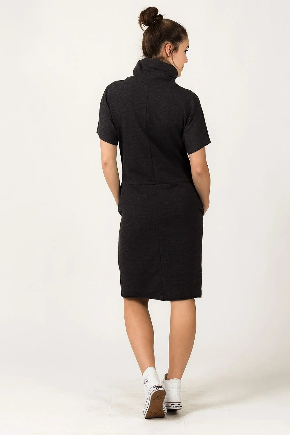 Robe confortable en coton rose vif col roulé manches courtes poches style décontracté quotidien