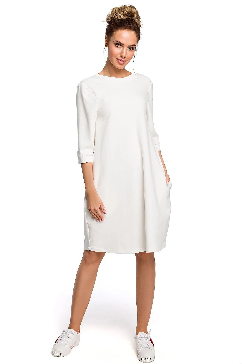 Robe coton blanche décontractée élégante manches trois-quarts coupe ample confort femme mode quotidienne
