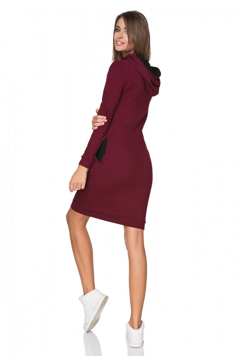 Robe coton bordeaux décontractée sportive avec capuche confortable manches longues pour femmes style casual chic