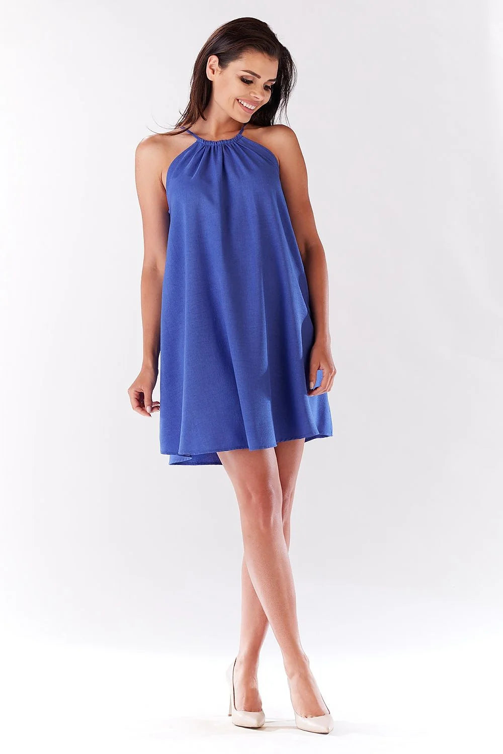 Robe courte en coton élégante bretelles réglables confort parfait été silhouette flatteuse femme stylée