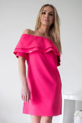 Robe de cocktail dentelle élégante moderne manches courtes sublimante soirée chic confort toutes silhouettes