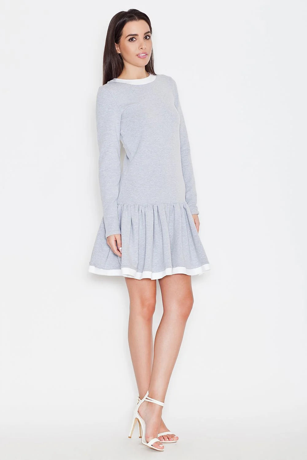 Robe de jour coton gris décontractée élégante confortable manches longues idéale sorties quotidiennes femmes modernes