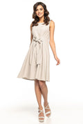 Robe de jour élégante en coton beige clair sans manches pour sorties estivales décontractées femmes