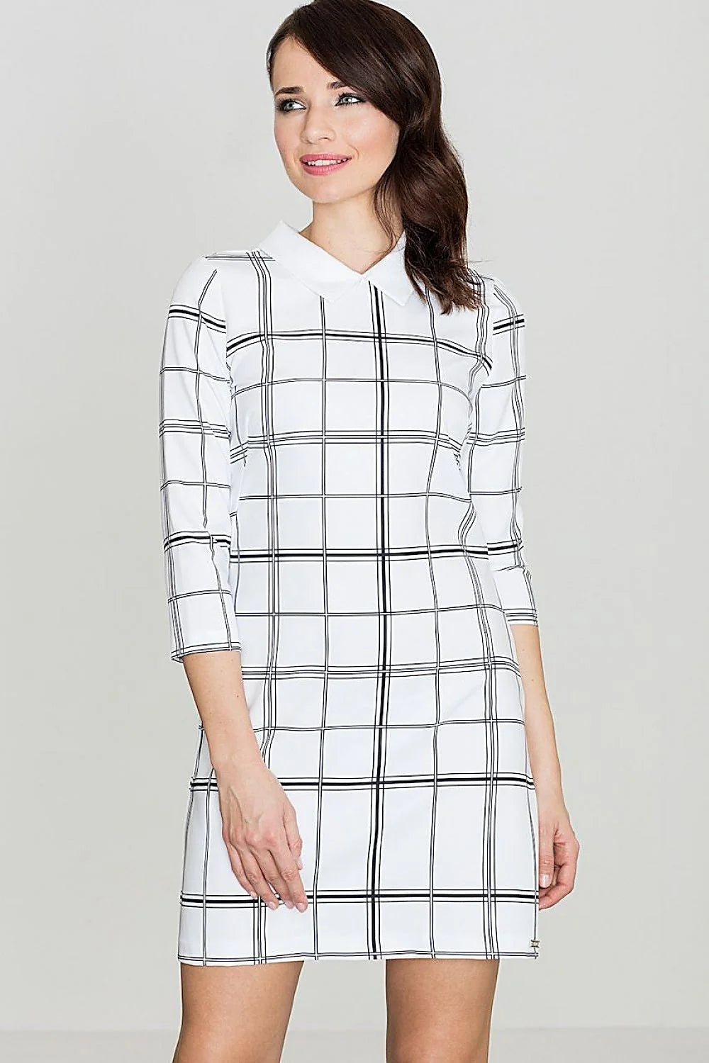 Robe de jour en coton chic classique bleu marine pour un style intemporel au bureau