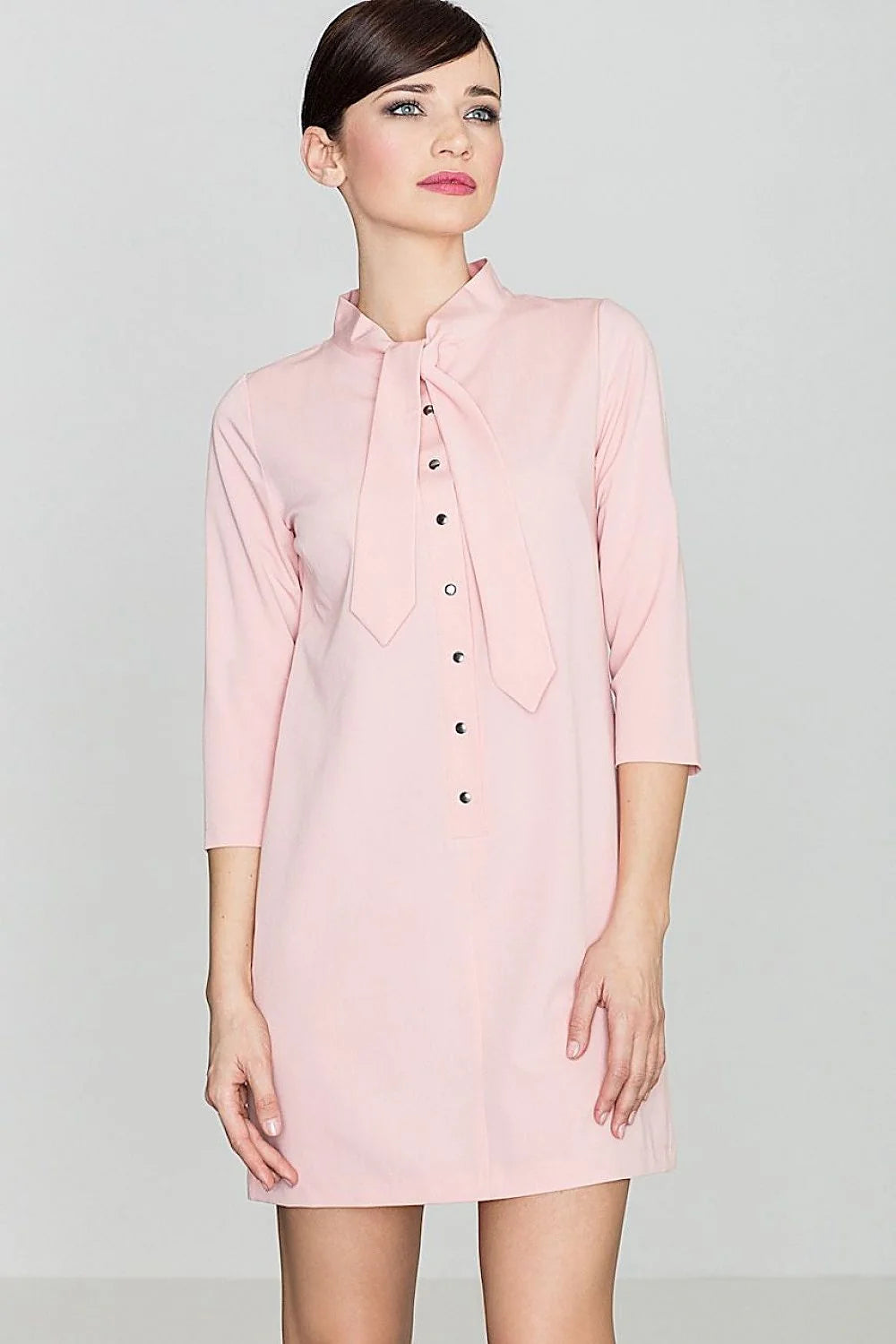 Robe de jour en coton chic et confortable pour élégance quotidienne des femmes modernes