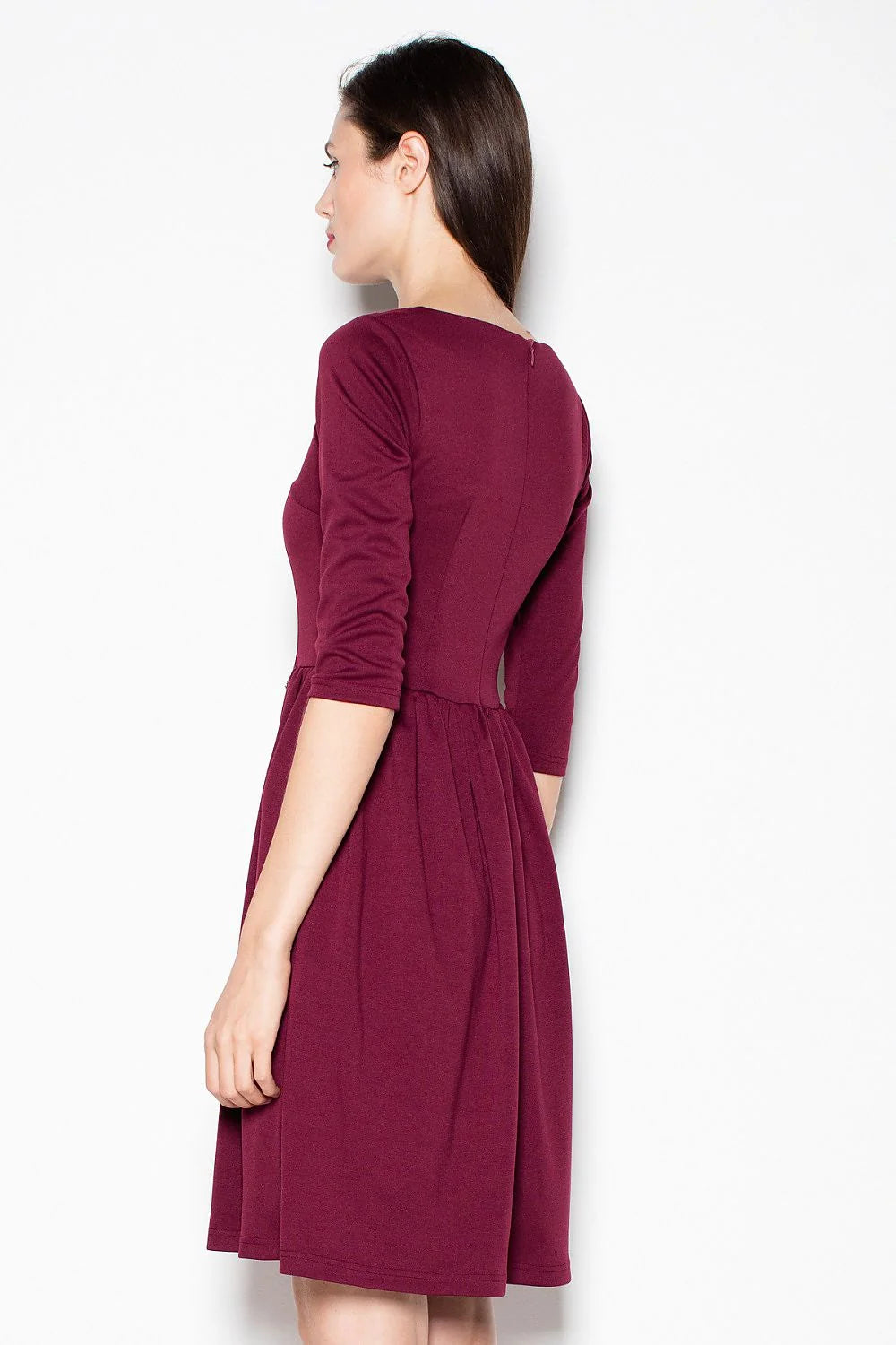 Robe de jour en coton chic et confortable pour femme moderne élégante et sophistiquée