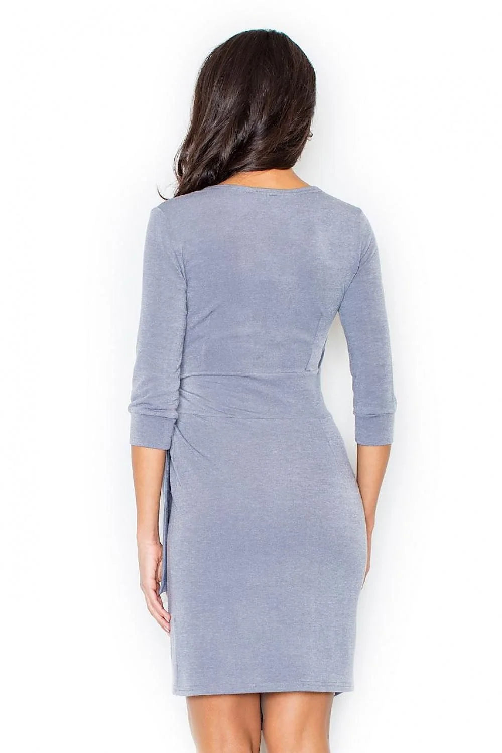 Robe de jour en coton élégante et confortable pour femmes modernes au style intemporel et chic