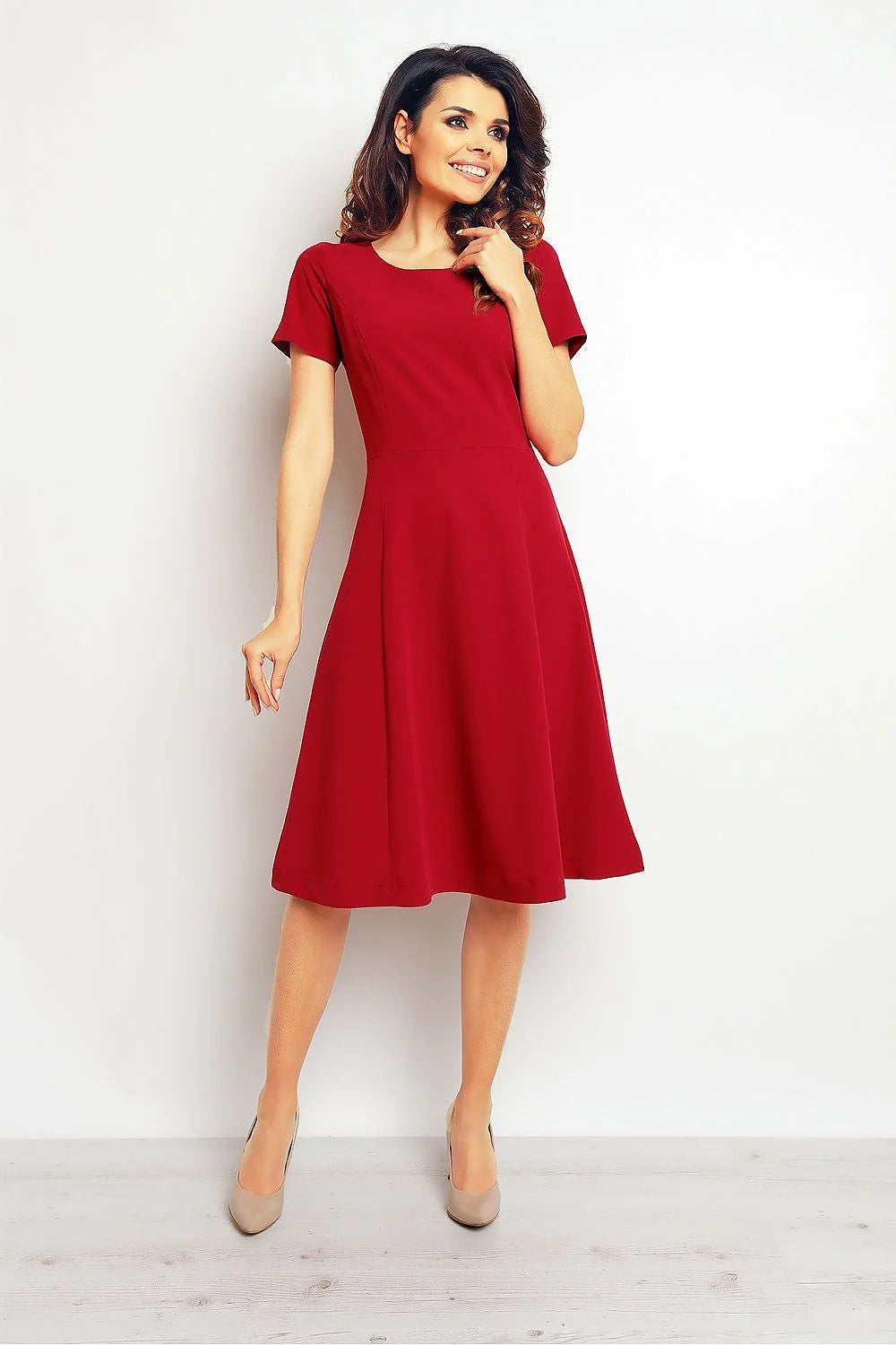 Robe de jour en coton élégante et confortable pour femmes modernes réunions familiales et sorties