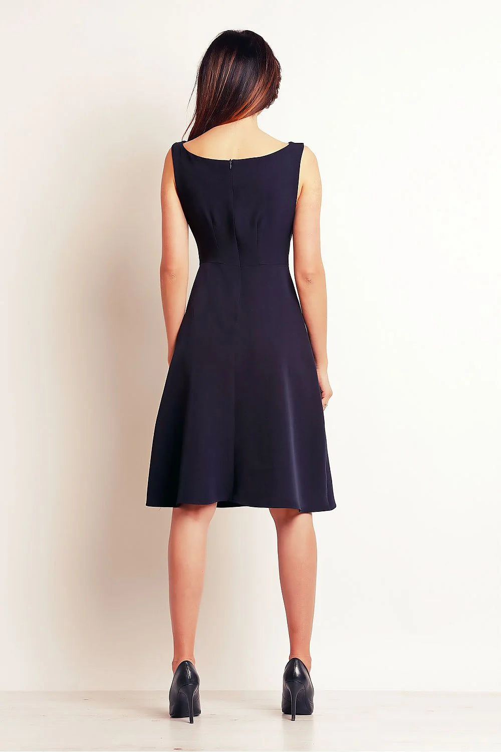 Robe de jour en coton élégante et confortable pour femmes modernes style intemporel courbes féminines