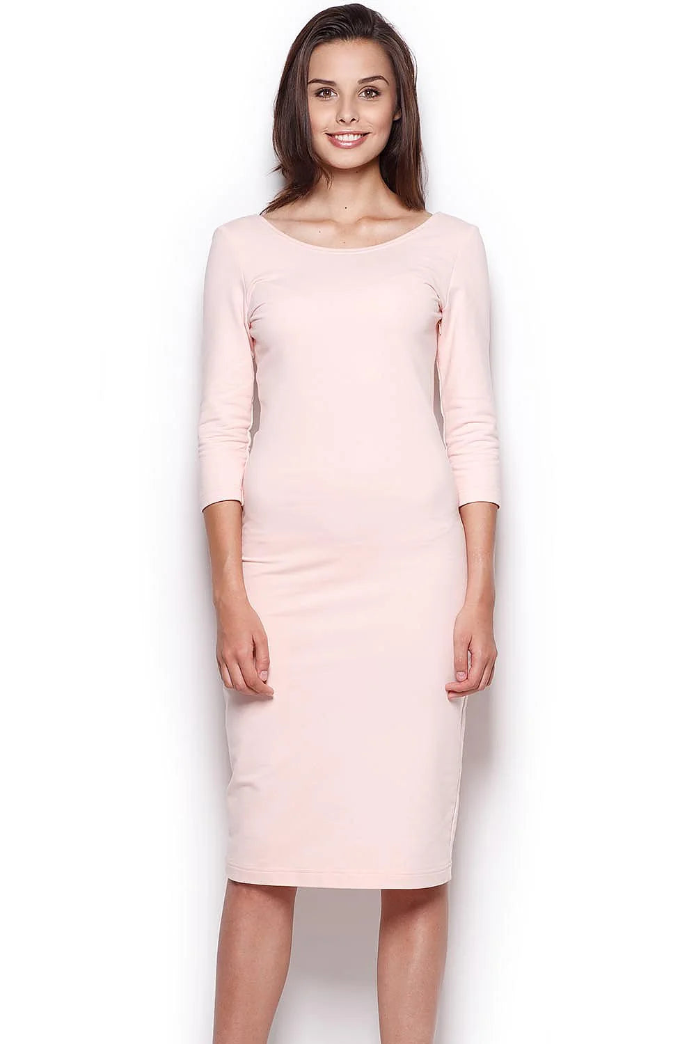 Robe de jour en coton élégante et confortable pour silhouette féminine raffinée au bureau et occasions