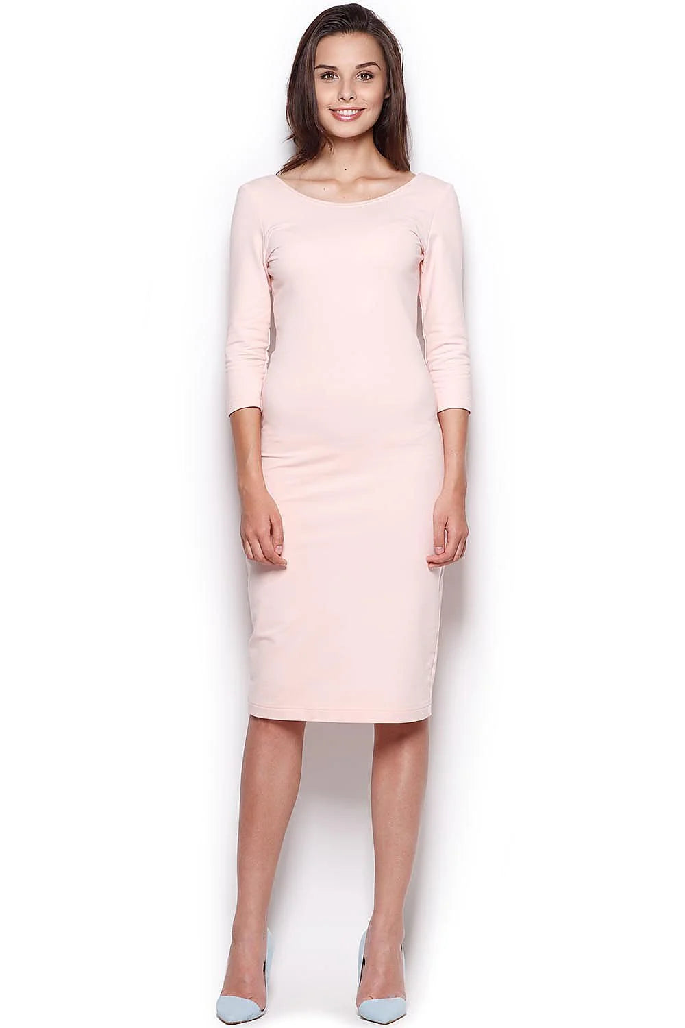 Robe de jour en coton élégante et confortable pour silhouette féminine raffinée au bureau et occasions
