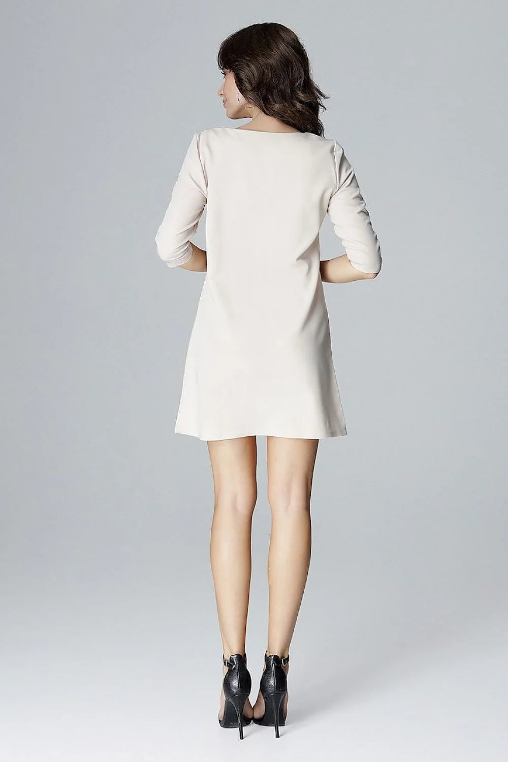 Robe de jour en coton évasée élégante et confortable pour un style quotidien féminin chic