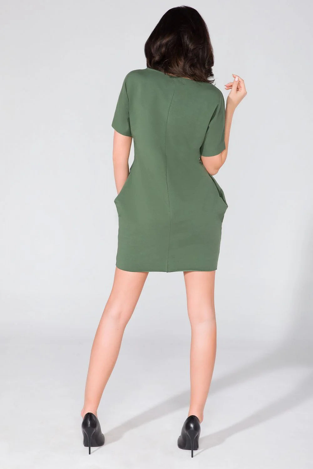 Robe de jour en coton fluide élégante et confortable avec poches pratiques pour femmes actives