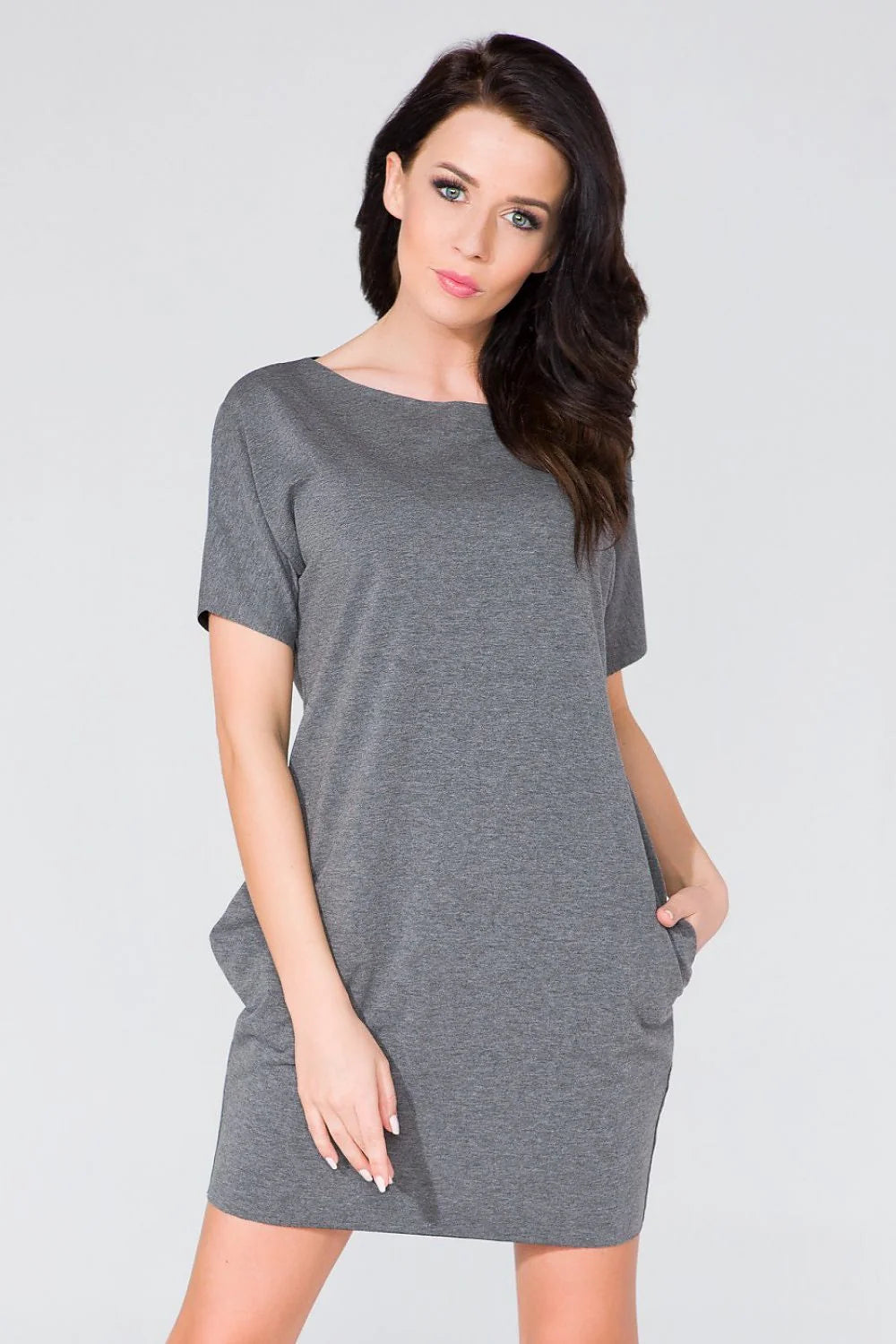 Robe de jour en coton fluide élégante et confortable avec poches pratiques pour femmes actives