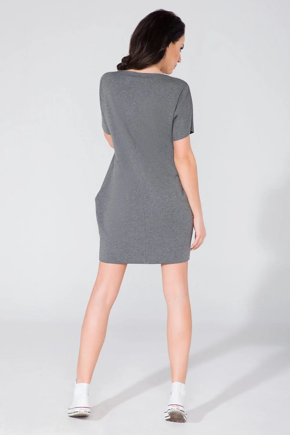Robe de jour en coton fluide élégante et confortable avec poches pratiques pour femmes actives