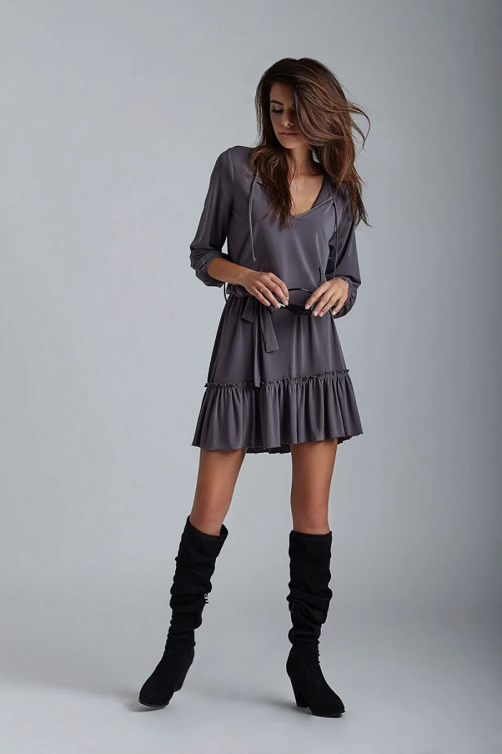 Robe de jour en coton fluide et élégante avec volant pour sorties décontractées et chics