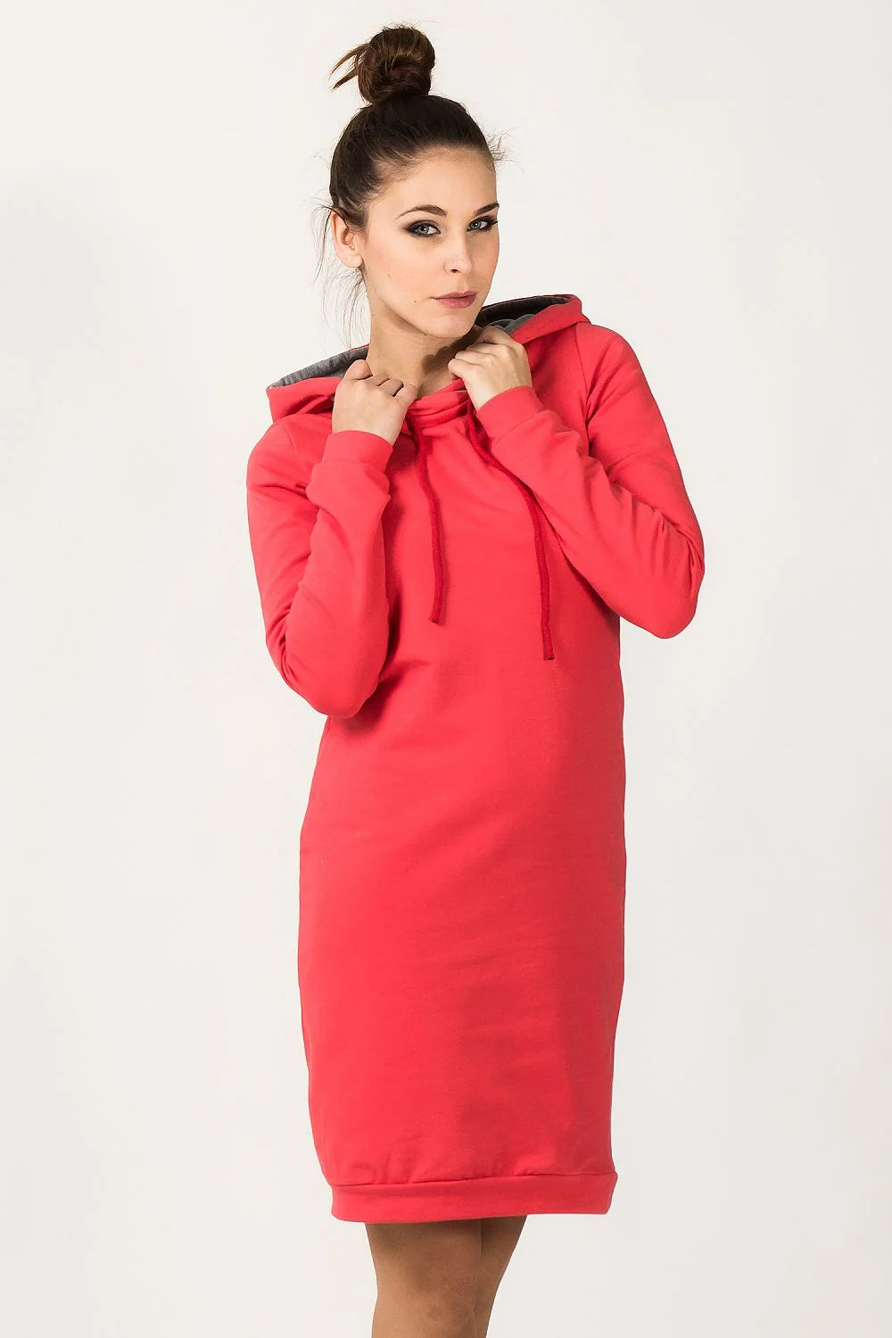 Robe de jour en sweat-shirt tricoté élégante et confortable pour femmes actives au quotidien
