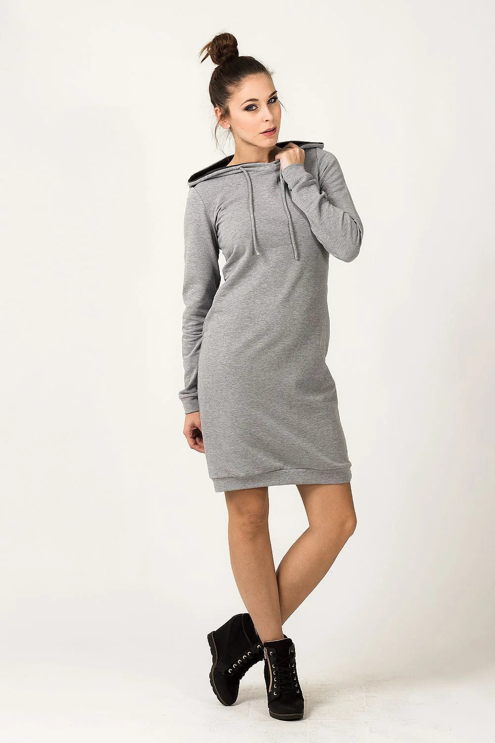 Robe de jour en sweat-shirt tricoté élégante et confortable pour femmes actives au quotidien