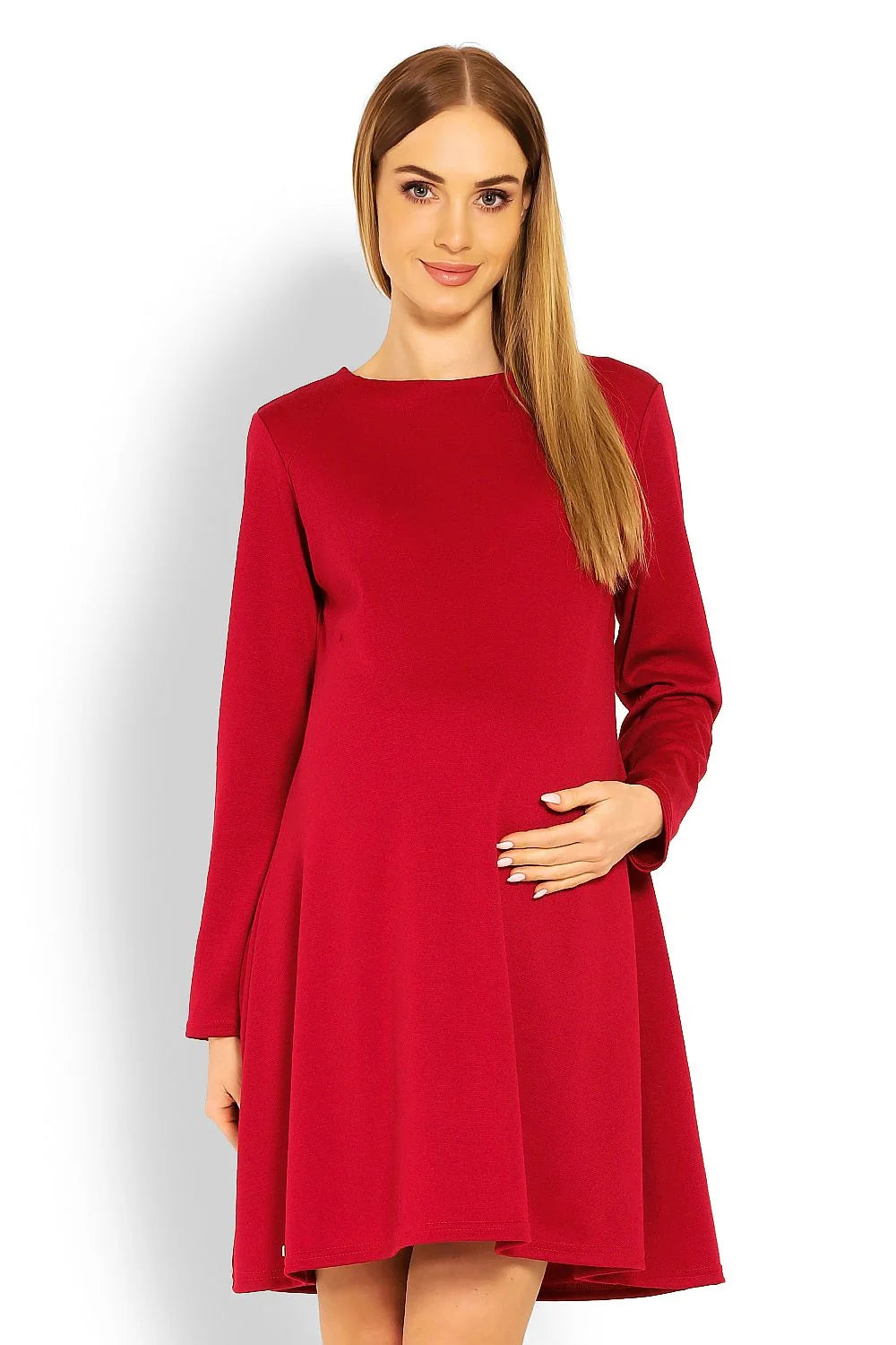 Robe de maternité en coton beige élégante et confortable pour futures mamans à la mode