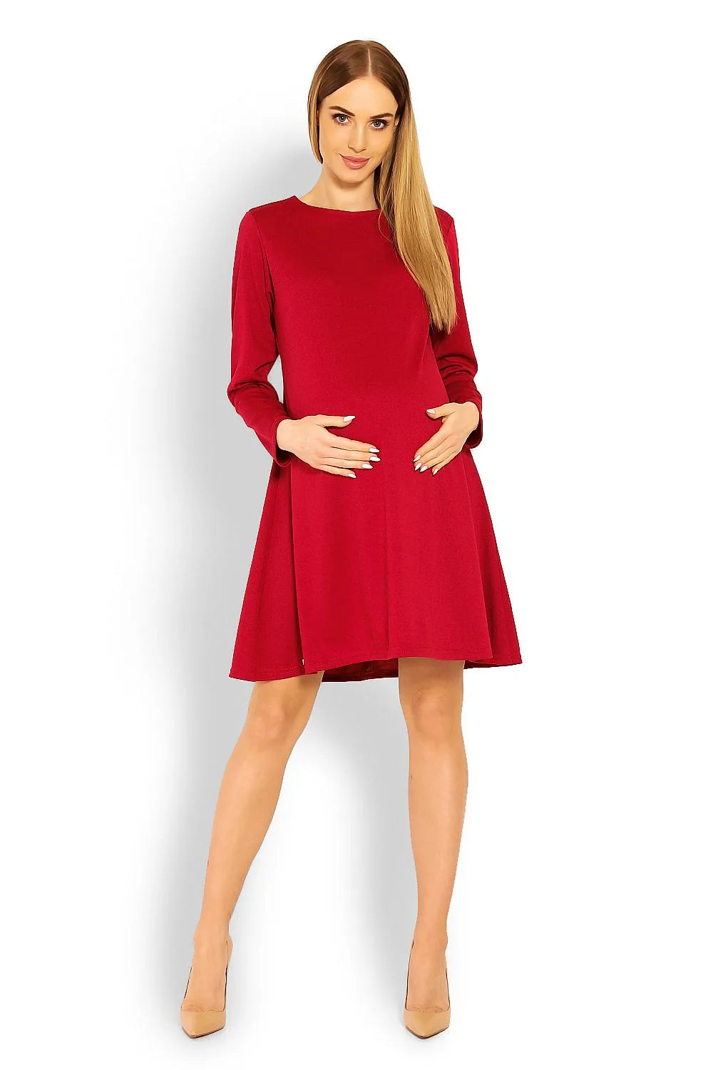 Robe de maternité en coton beige élégante et confortable pour futures mamans à la mode