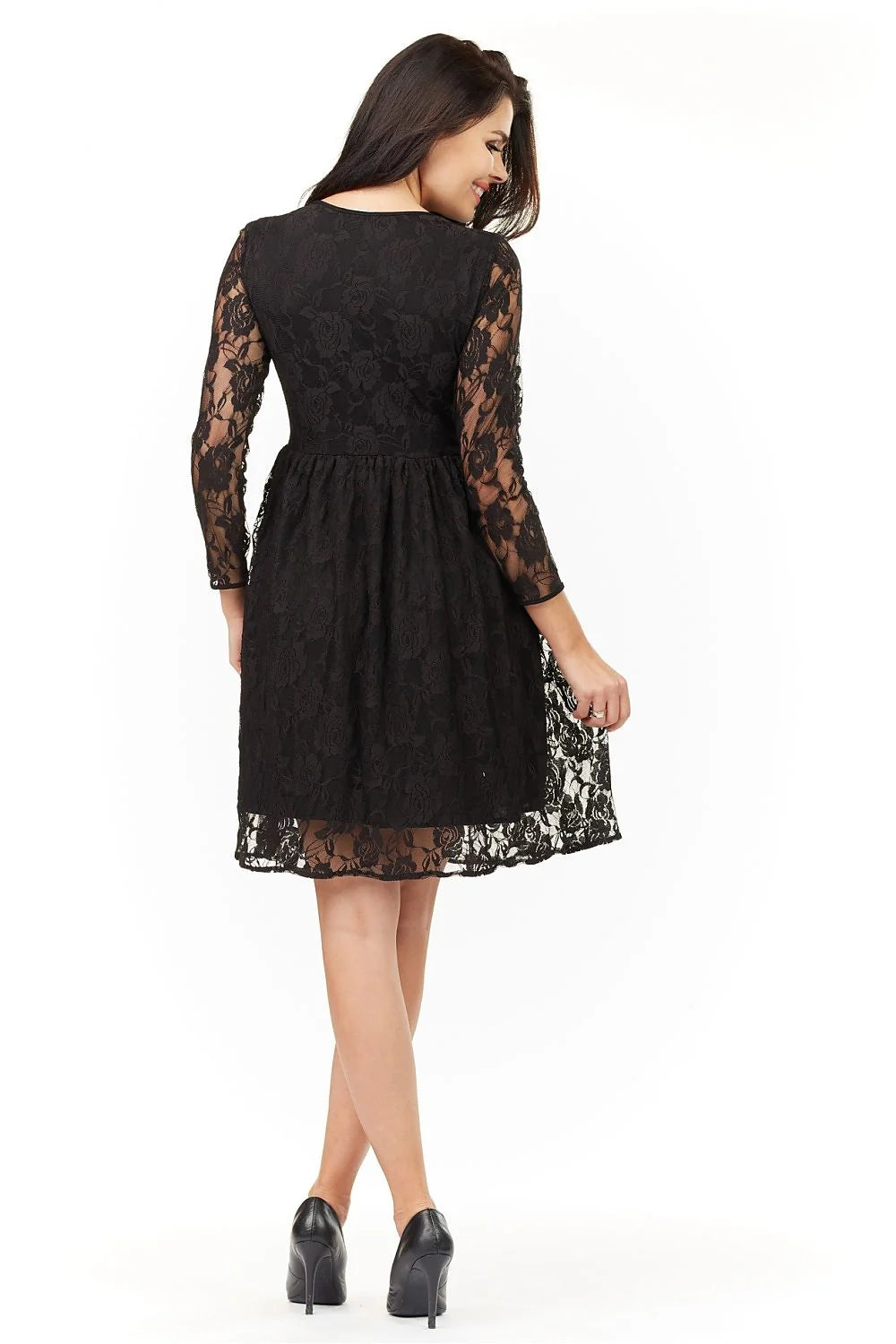 Robe de soirée dentelle noire élégante romantique manches longues transparence chic pour femmes modernes