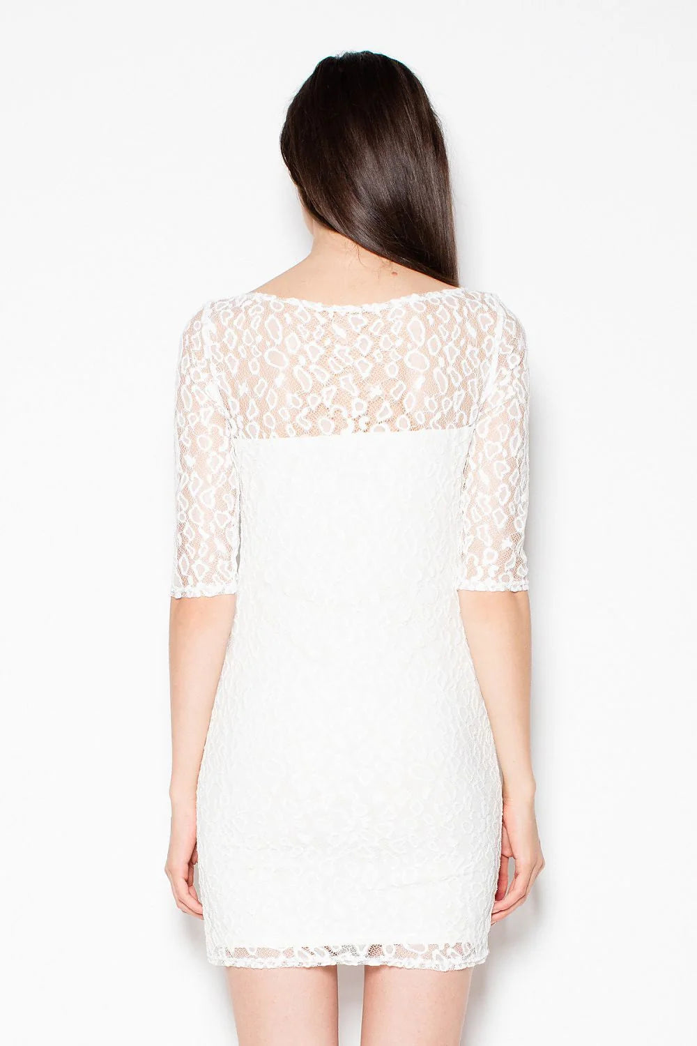 Robe de soirée en dentelle blanche élégante ajustée manches trois-quarts col bateau pour femmes modernes