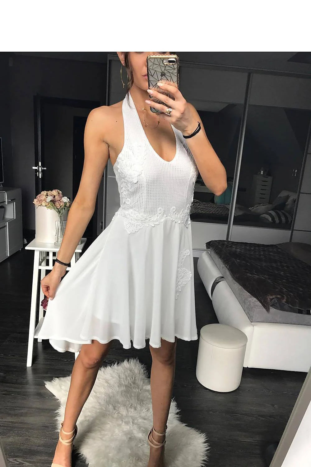 Robe de soirée en polyester blanc élégante et séduisante pour événements spéciaux et soirées chics