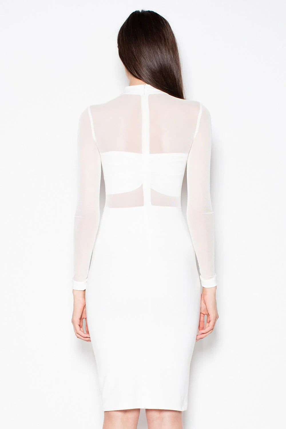 Robe de soirée en satin chic et élégante pour une allure raffinée et séduisante