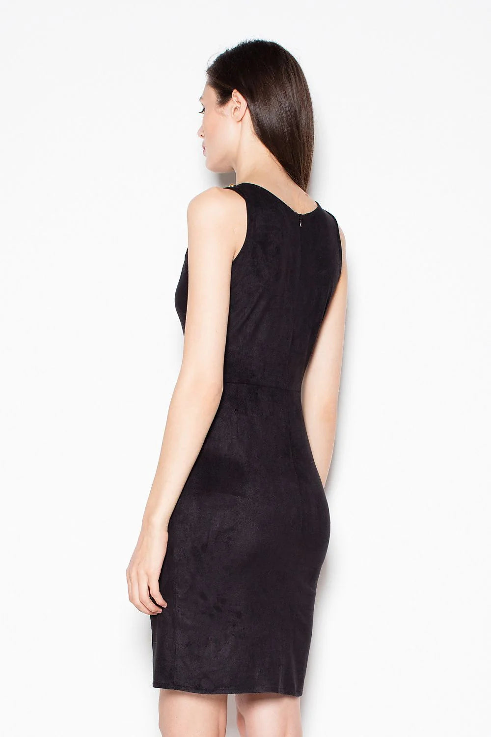 Robe de soirée velours chic et élégante avec fente asymétrique pour occasions spéciales modernes