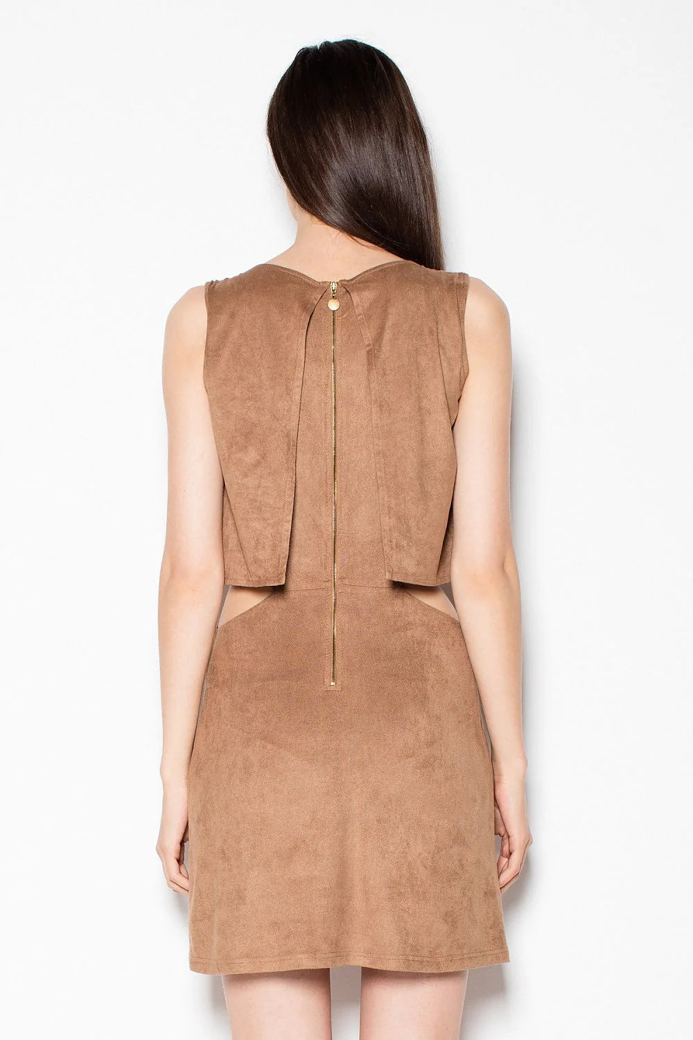 Robe Élégante Aspect Suédé Moderne Chic Gris Taupe Sans Manches Découpe Taille Femme Tendance Contemporaine